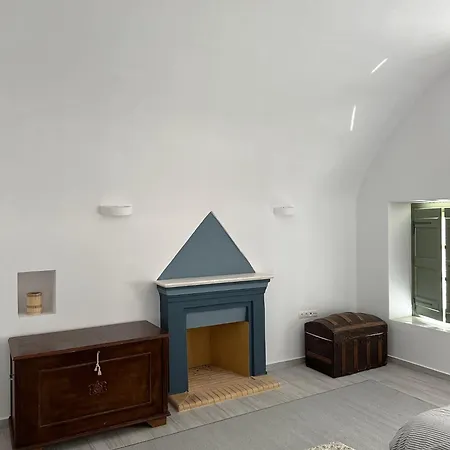 Alexander House 1 Апартаменты *