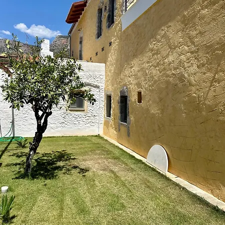 Alexander House 1