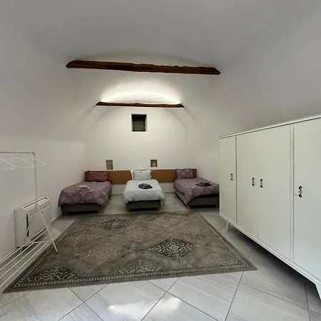 דירה Alexander House 1 *