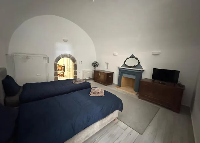 Alexander House 1 Apartment Leonidio